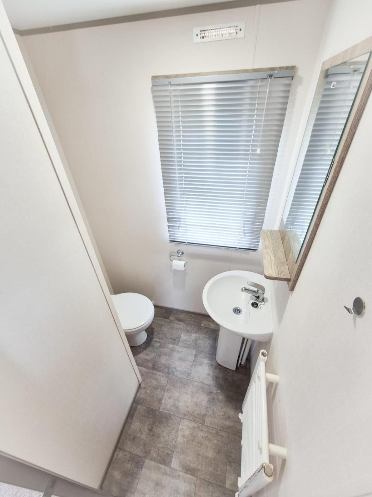 Whitstable - 2 Bedroom Sleeps 6 Seasalter Exterior foto